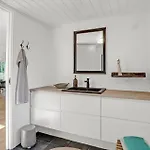 Σπίτι διακοπών Gorgeous In With Kitchen
