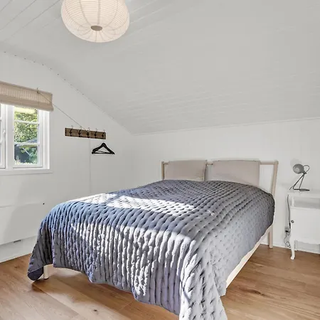 Vakantiehuis Gorgeous In With Kitchen