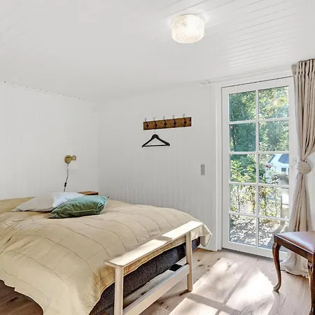 Gorgeous In With Kitchen * Ansager