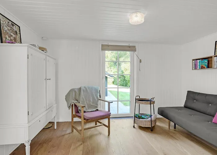 Σπίτι διακοπών Gorgeous In With Kitchen *